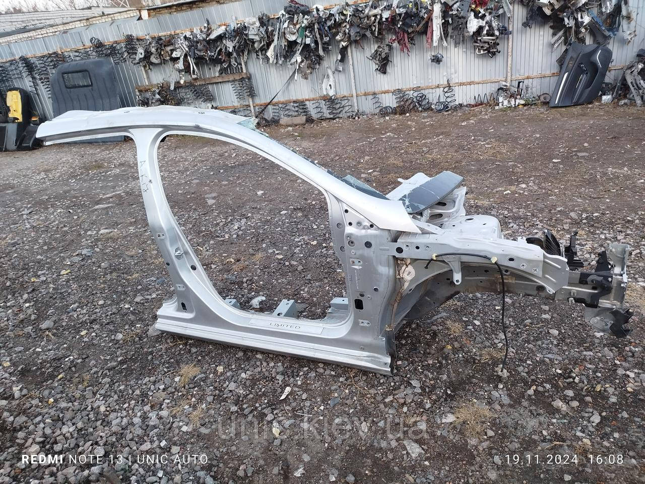 Кузов чверть передня права Рено Меган 4 (Renault Megane 4) б/в