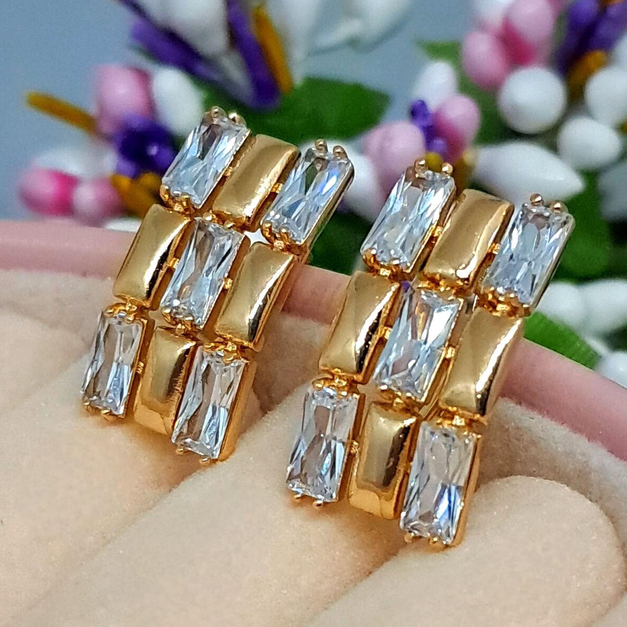 Сережки Лорен медичне золото Xuping Розмір 20 мм × 10 мм Код 5062