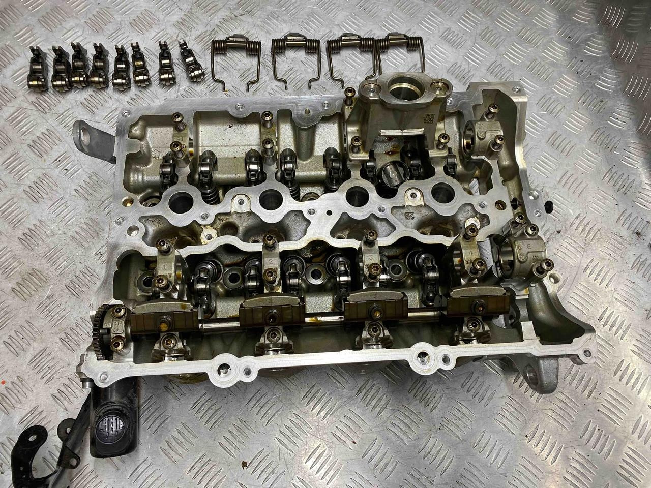 Б/В ГБЦ B48B20A Головка блока циліндрів BMW 3 G20 G30 G01 G05 11121019167, фото 1