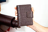 Портмоне для документів чоловіче шкіряне темно-коричневе з тисненням Крокодил | для автодокументві, паспорта, військового, фото 3