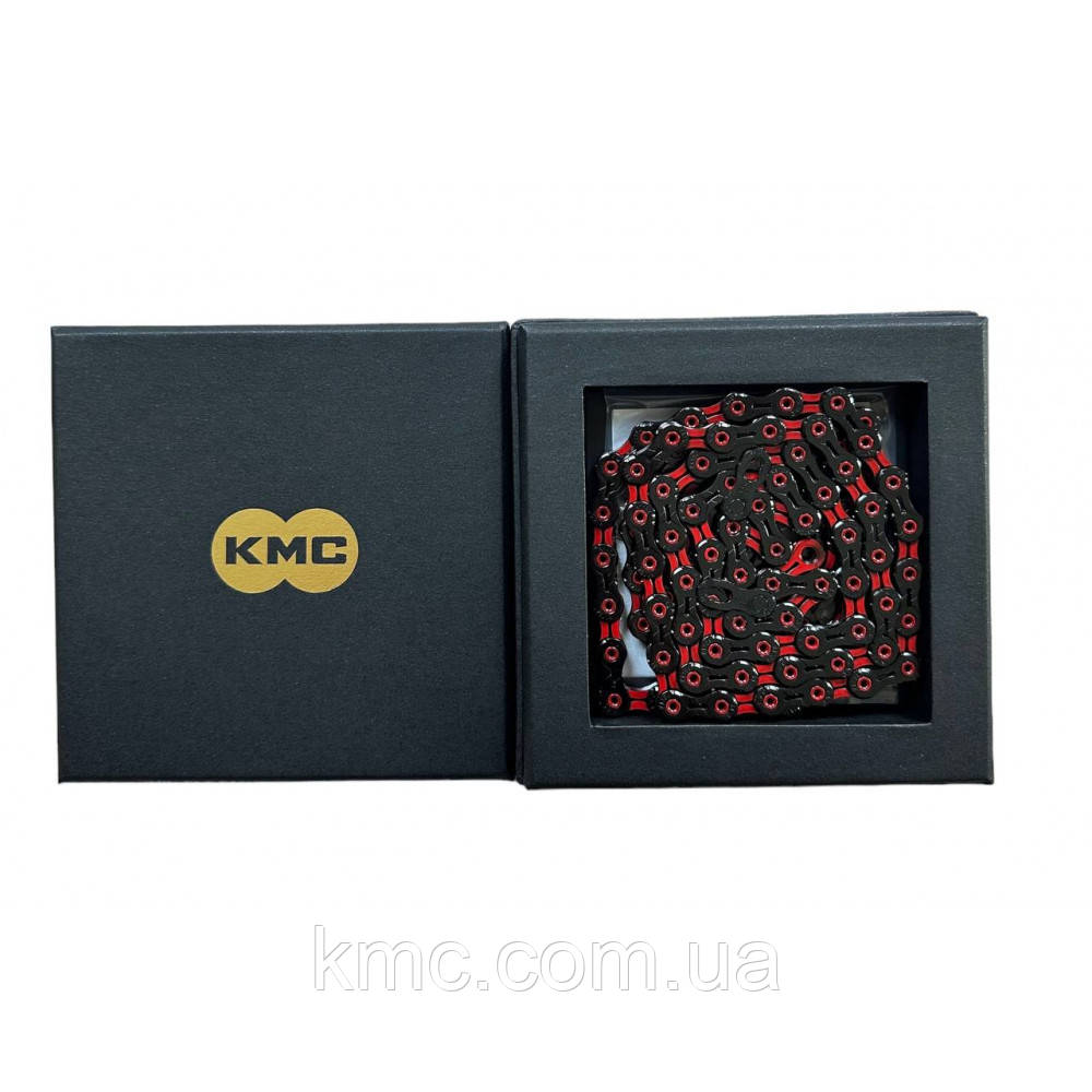Ланцюг KMC DLC 11 Black/Red 1/2 X 11/128 118 ланок з замком в боксі