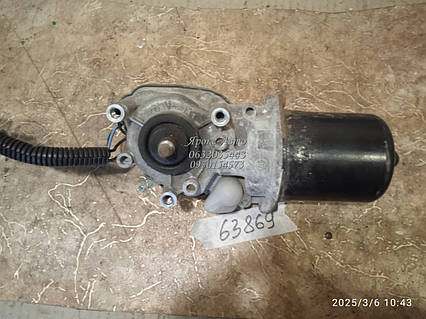 Двигун склоочисників передній IVECO DAILY III 000063869