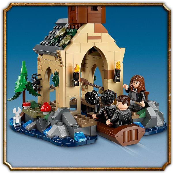 Конструктор LEGO Harry Potter Замок Гоґвортс Човновий елінг 350 деталей