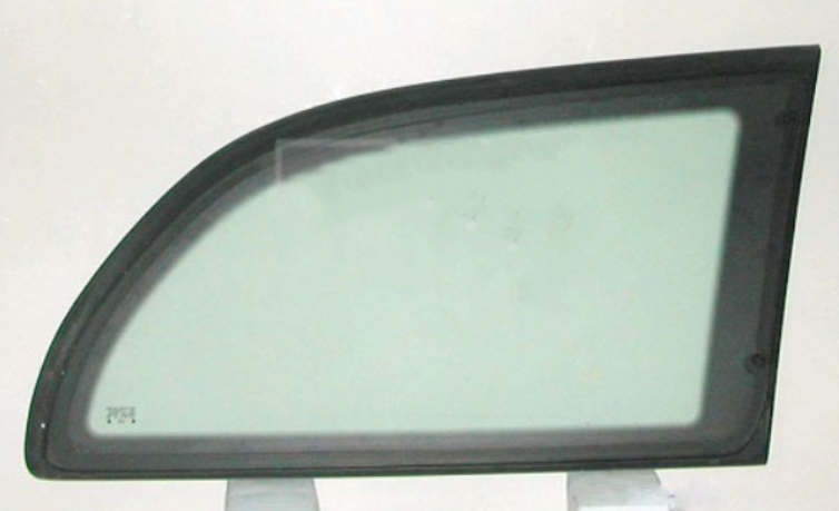 Скло кузовне ліве Skoda Octavia 1U2/1U5 97-10 Xinyi заднє 820*420