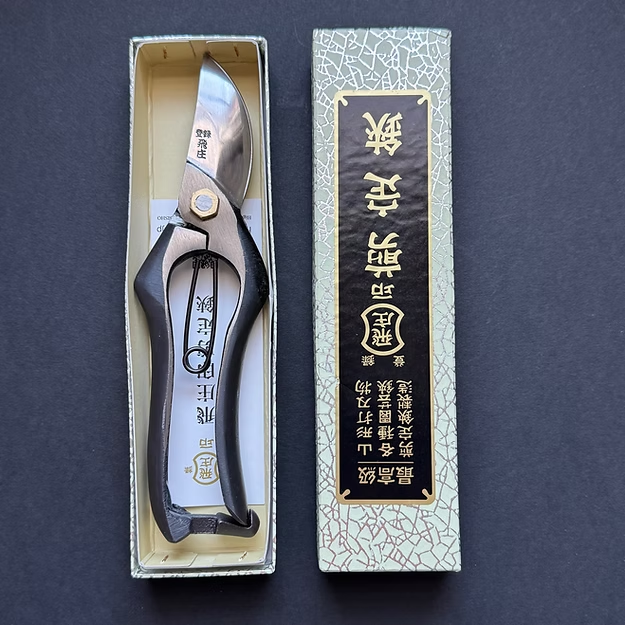 Секатор Tobisho / Тобішо Type A , 200 мм, YCS-3 сталь (Японія)