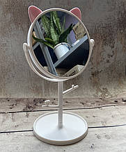 Дзеркало настільне на ніжці з вушками