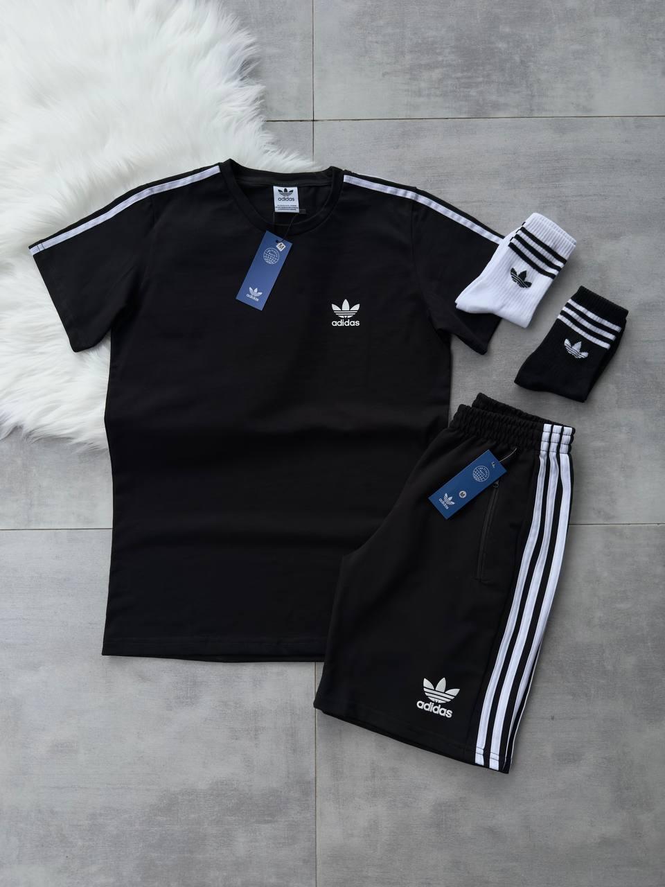 Чоловічий літній костюм Adidas Футболка + Шорти + Шкарпетки у подарунок чорний Комплект Адідас на літо