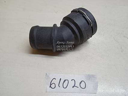 Фланець системи охолодження для автомобіля Audi TT 1.8T 000061020