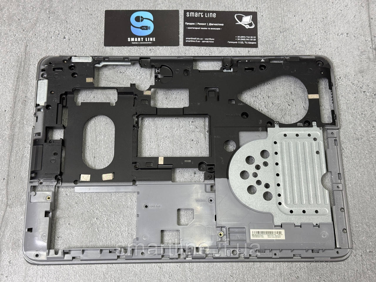 Нижня частина корпусу піддон корито для ноутбука HP Probook 640 G2 645 G2 640 G3 645 G3 | 840657-001 | 6070b0937201