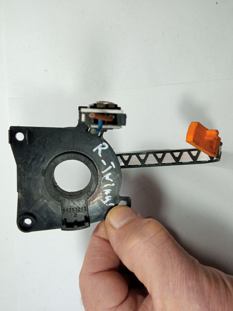 Шлейф подрулевой Renault Twingo 543 532 40 2 / 543532402 / 54353243, фото 1