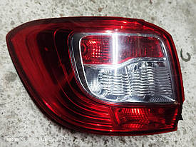 Ліхтар лівий Рено Сандеро 2 (Renault Sandero 2) б/в дефект 265554085R