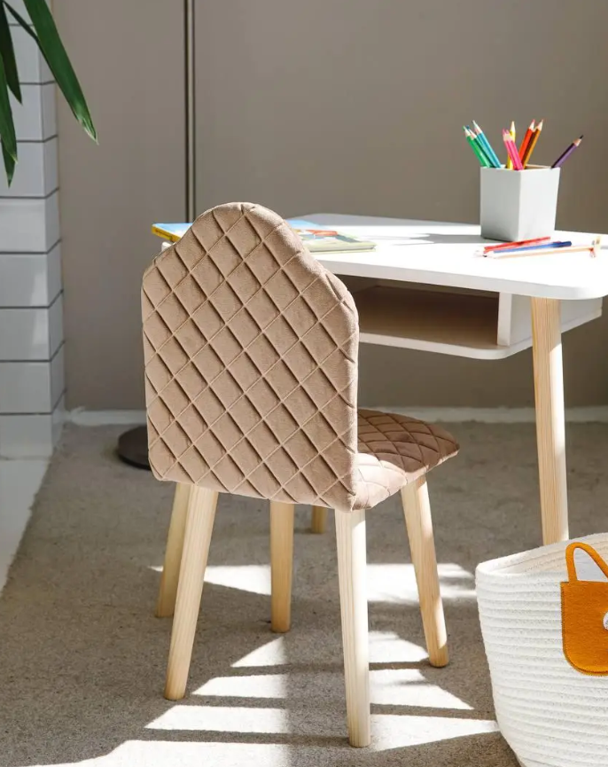 Дитячий білий стіл і стілець м'який коричневий велюр. Для дітей 2 групи зросту (115-130см), фото 1