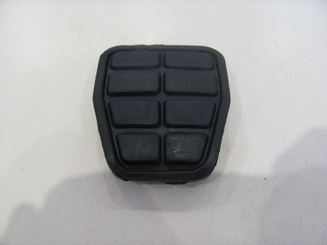 Накладка педалі зчеплення / гальма Volkswagen Transporter 4 SOLGY