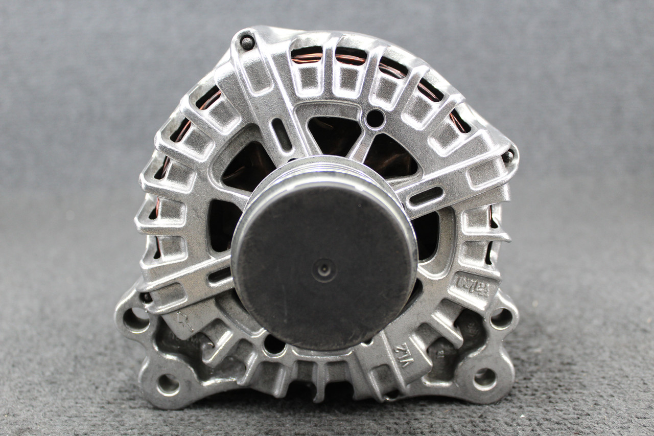 Генератор Volkswagen Toureg 3.0 TDI  FG23S057, фото 1