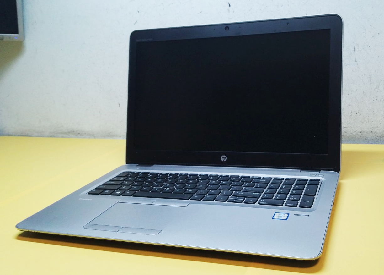 HP EliteBook 850 G3 Core i7-6600U 2.60ghz 16GB 256GB SSD відновлений