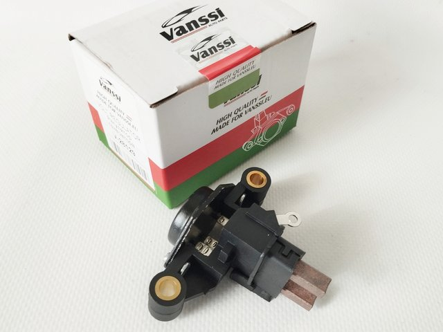 Регулятор напруги 2115 Iskra (Vanssi) V28129/881.3702