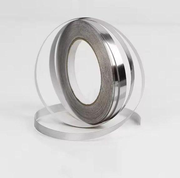 ПВХ-наклейка смуга Срібло 50 м х 0,5 см для декору