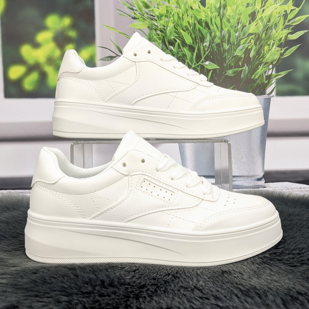 Кросівки жіночі Shosho білі демісезонні 4820