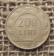 200 лiр 1983 року. Iталiя