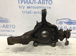 Кулак поворотний правий зі маточиною Nissan Tiida C11 1.6 БЕНЗІН HR16 2004 (б/у)