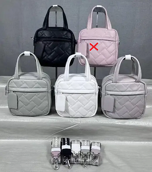 Сумочка жіноча стьобана 19*18,5 см на два відділення зі штучної шкіри у різних кольорах Zhenya