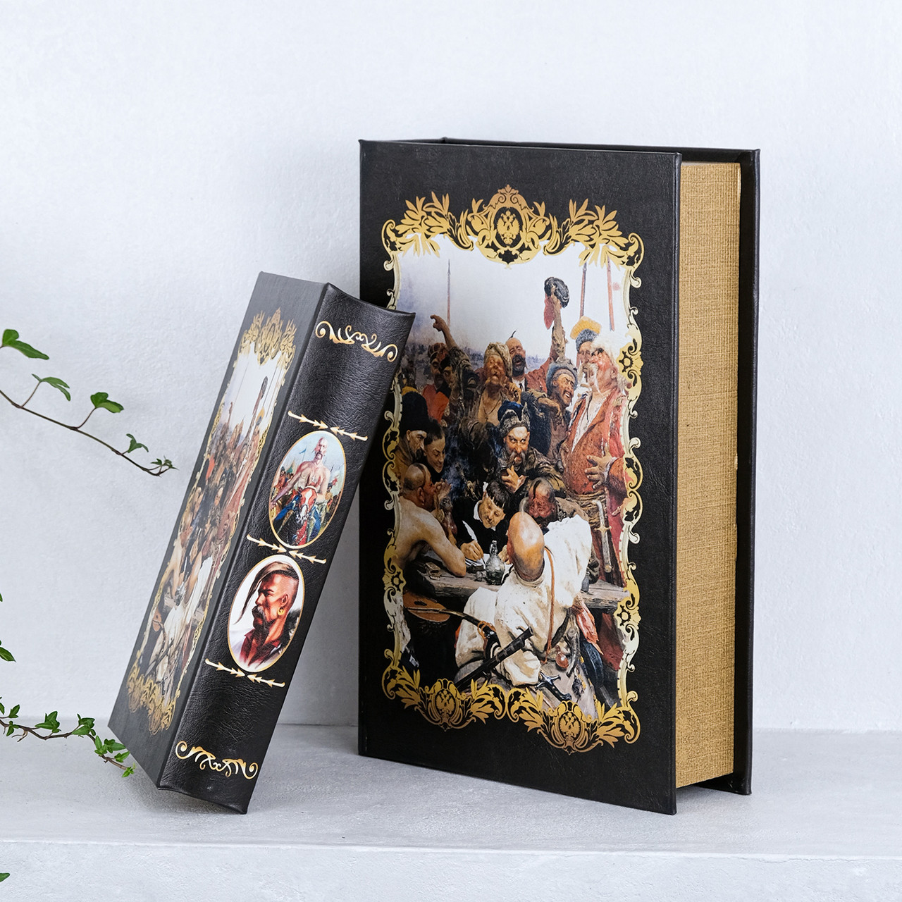 Скринька у формі книги набір з 2-х Запорожці Гранд Презент 33-KSH-XZ-PUXR104