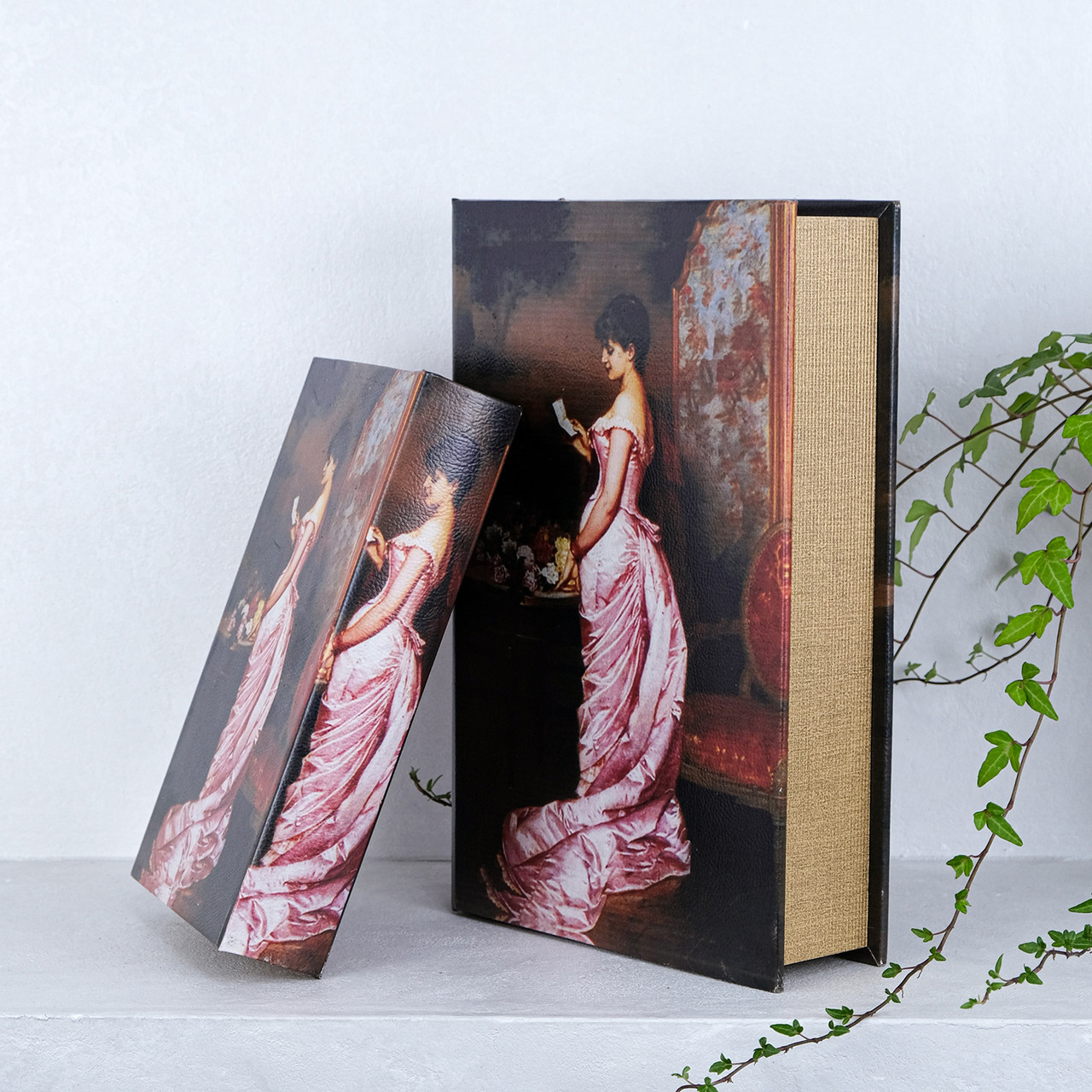 Скринька у формі книги набір з 2-х Леді в рожевому Гранд Презент 33-KSH-SC387