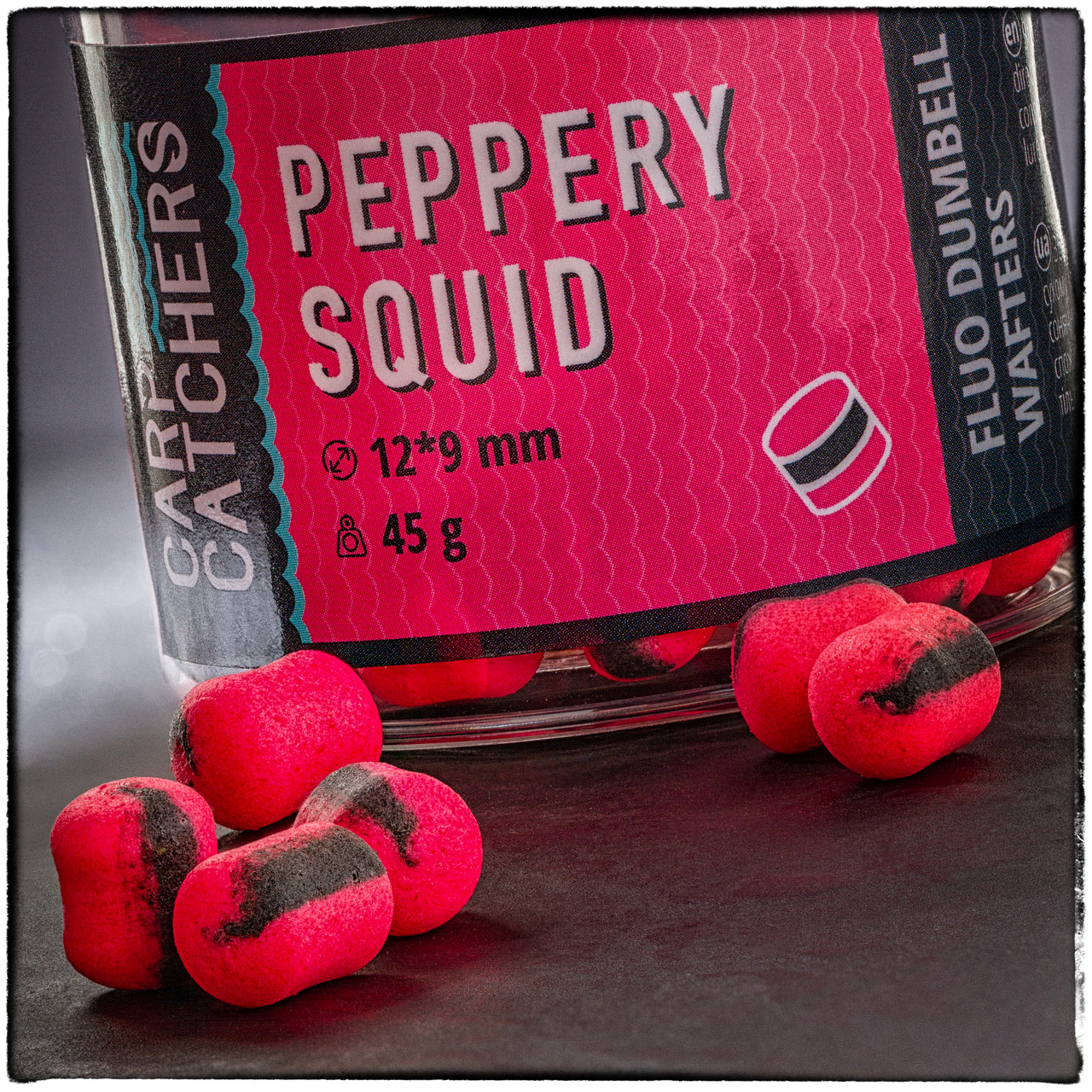 Вафтерc Carp Catchers Fluo Dumbell Wafters PEPPERY SQIUD 12*9 мм