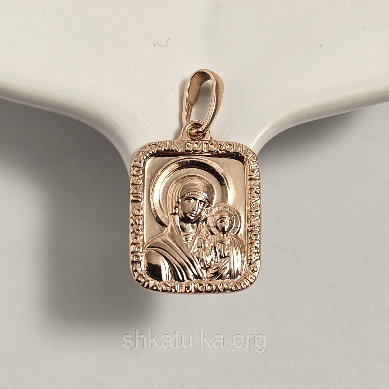 Ладанка золота з образом Богородиці та немовляти Ісуса прямокутна 0.77, фото 1