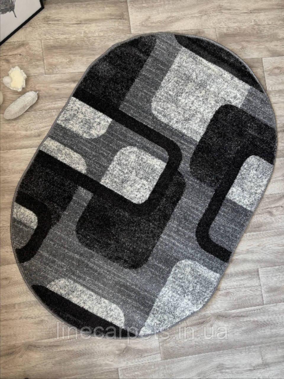 Овальний сірий бюджетний килим BONITO 7134-690, фото 1
