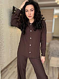 Коричневий жіночий вільний прогулянковий костюм із жатого льону, фото 4