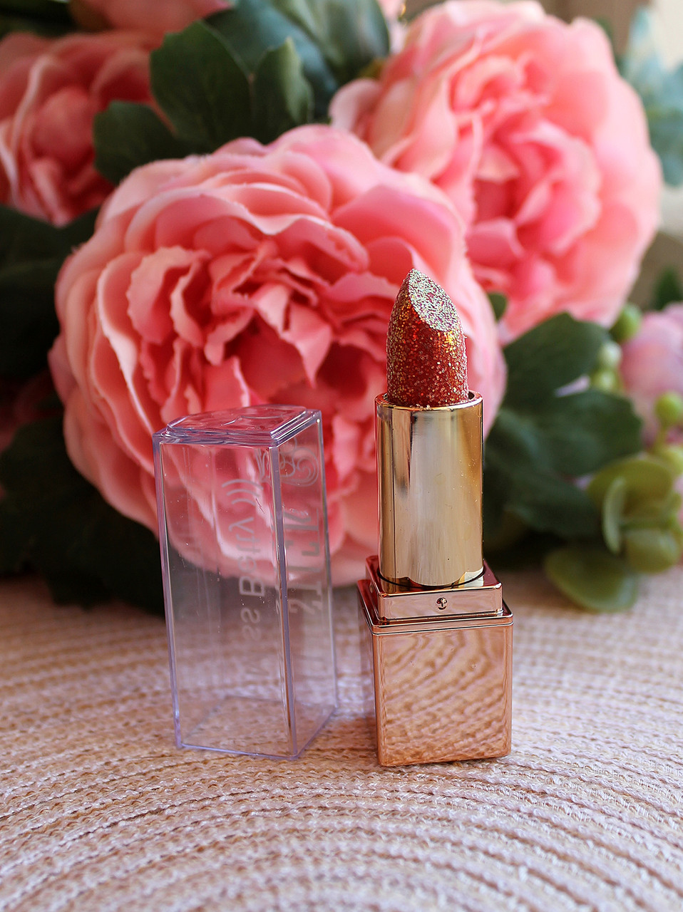 Надзвичайна глітерна матова помада для губ Miss Betty Glitter Lipstick, колір 05