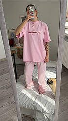 Жіноча футболка оверсайз рожева з надписом