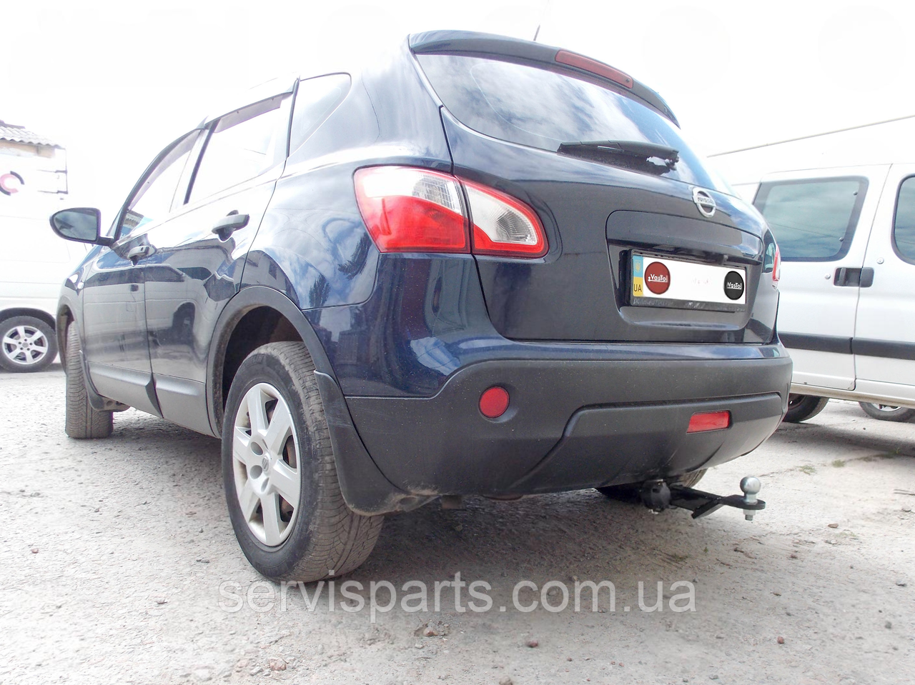 Фаркоп Nissan Qashqai J10 2006-2014 (Ніссан Кашкай) також Qashqai+2 Американська вставка під квадрат