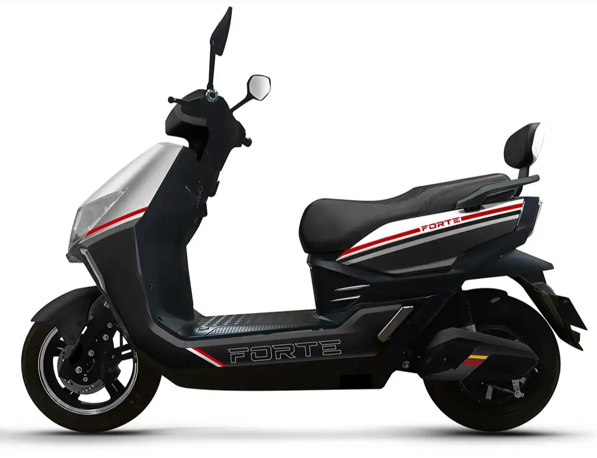 Скутер акумуляторний FORTE GRAVY Чорний, Чорний
