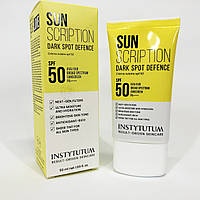 Сонцезахисний крем із освітлювальним ефектом Instytutum Sunscription Dark Spot Defence SPF 50, 50 мл