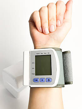 Автоматичний тонометр на зап'ястку CK 102S Лучшая цена