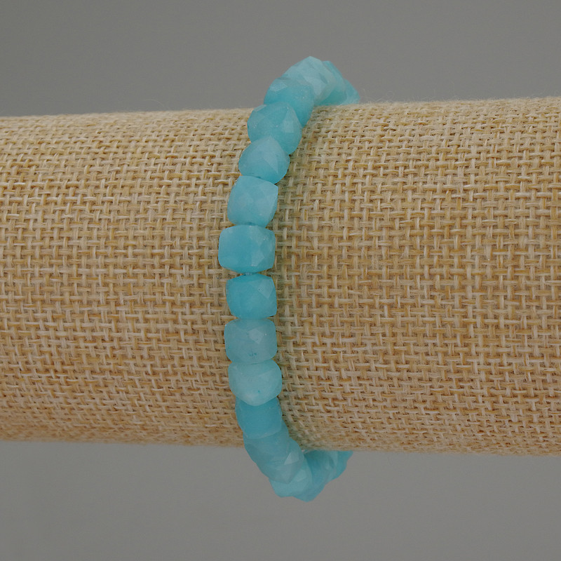 Браслет Аквамарин гранований кубик d-6мм+- L- 18см стрейч, фото 1