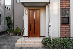 Вхідні двері