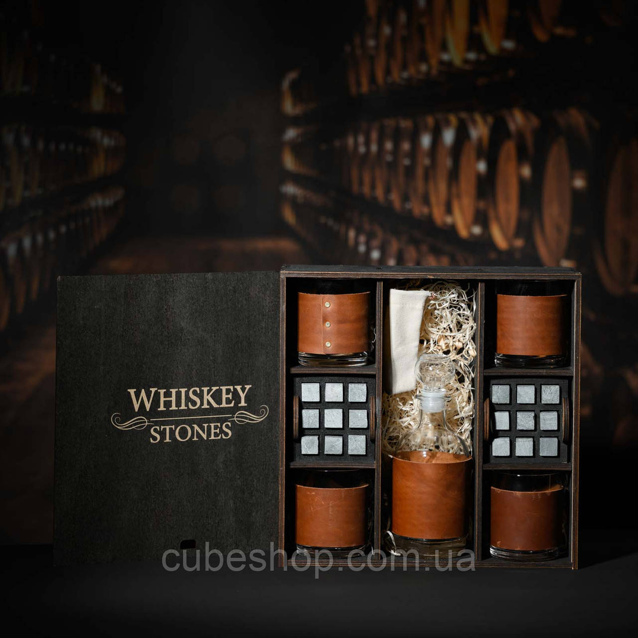 Набір для віскі Larus №8 (4 склянки, декантер, 18 каменів для віскі, щипці)