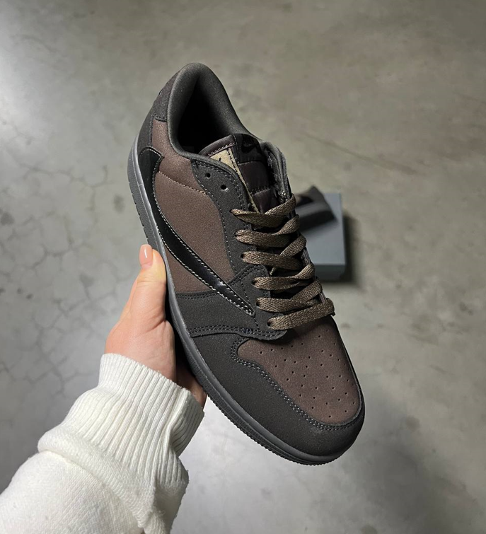 Чоловічі кросівки Nike Jordan low x Travis Scott Brown Найк Джордан Тревис Скотт коричневі весна осінь