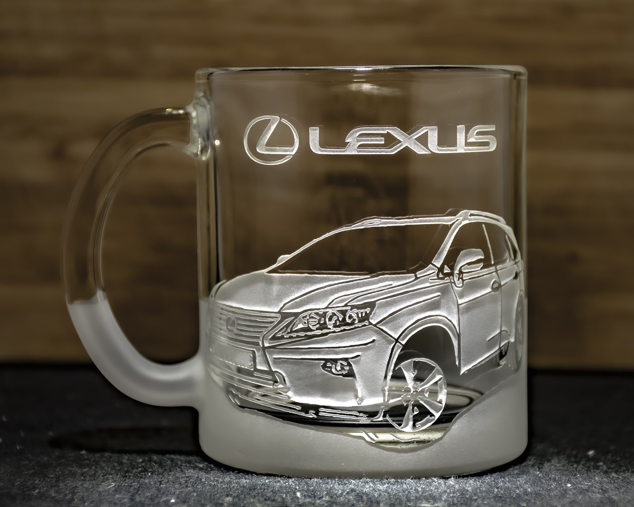 Чашка для чаю та кави з гравіюванням фото автомобіля Lexus RX, фото 1