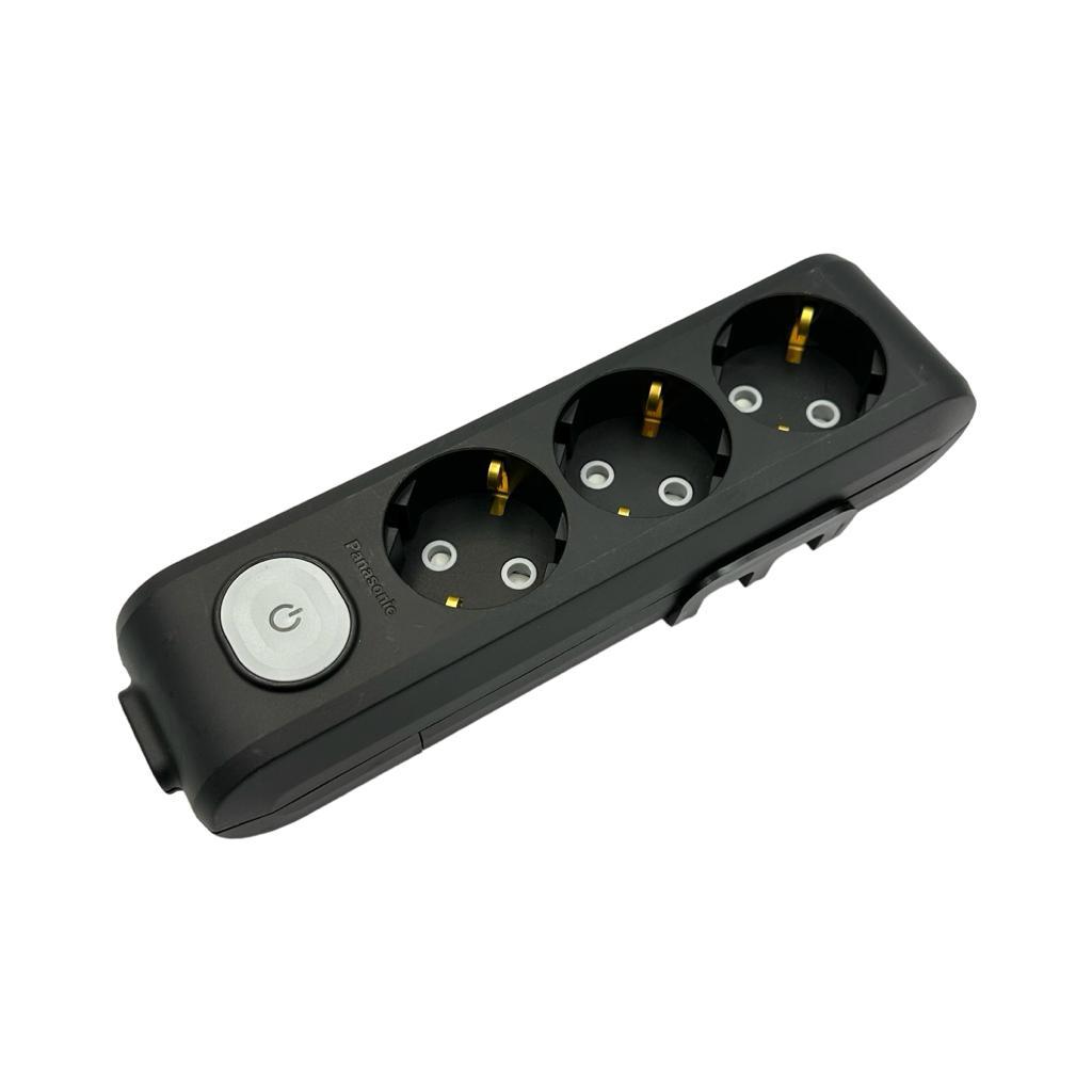 Колодка для подовжувача 3 розетки із з/з Panasonic X-tendia з кнопкою вимкнення чорна, фото 1