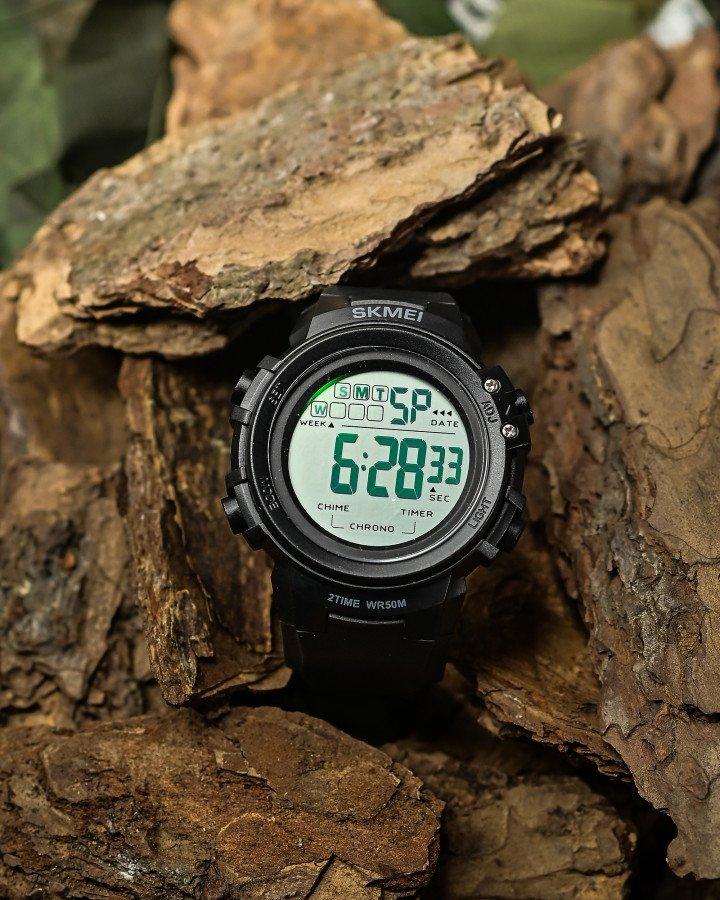 Чоловічий водостійкий тактичний годинник Skmei black
