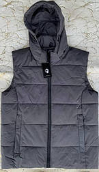 Чоловіча жилетка – ідеальний варіант для створення стильних образів