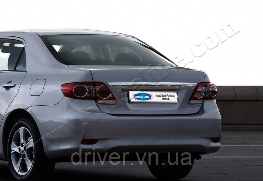 Накладка хромированная над номером Toyota Corolla SD 2010-2012, OmsaLine, 7011054, фото 1