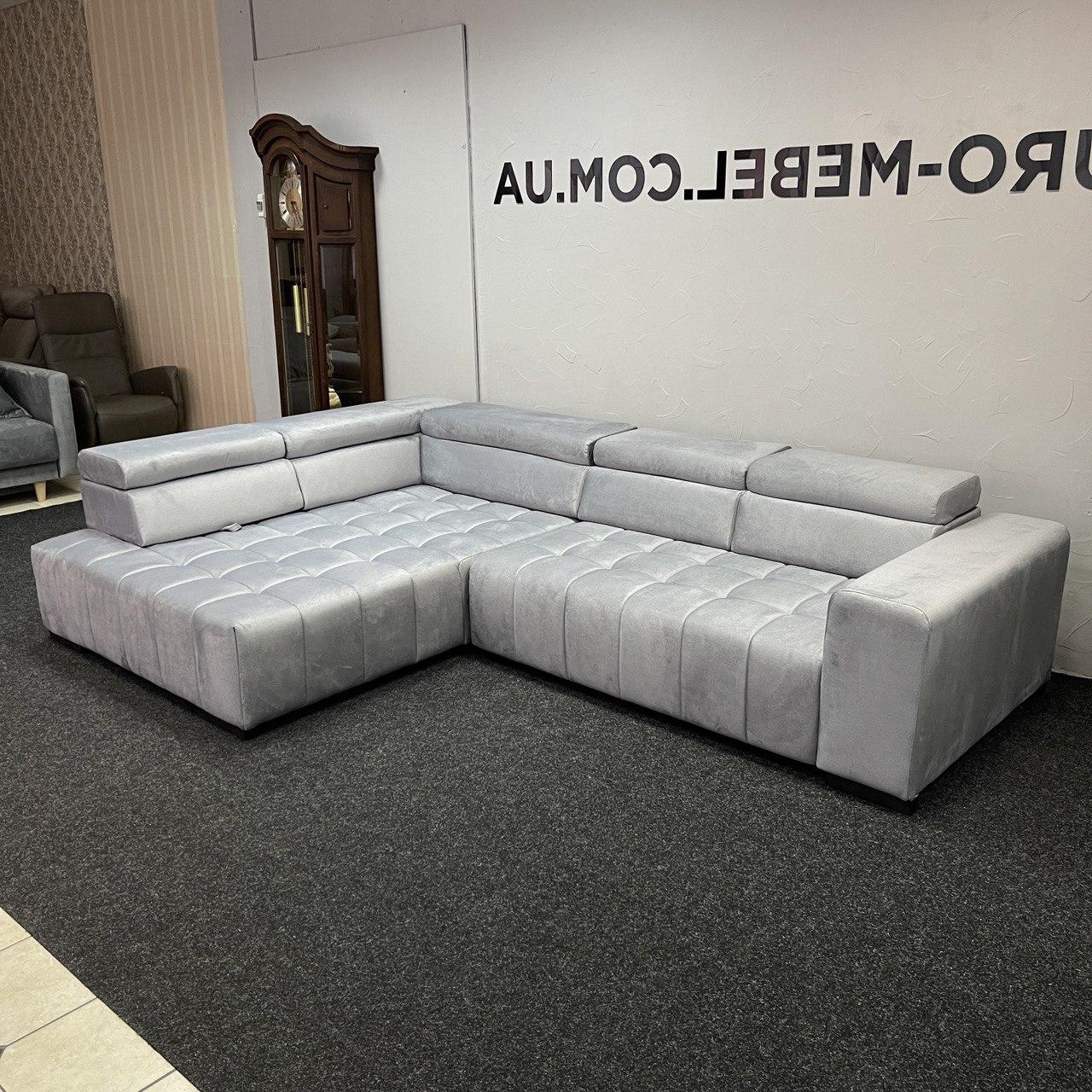 Кутовий новий розкладний диван пума