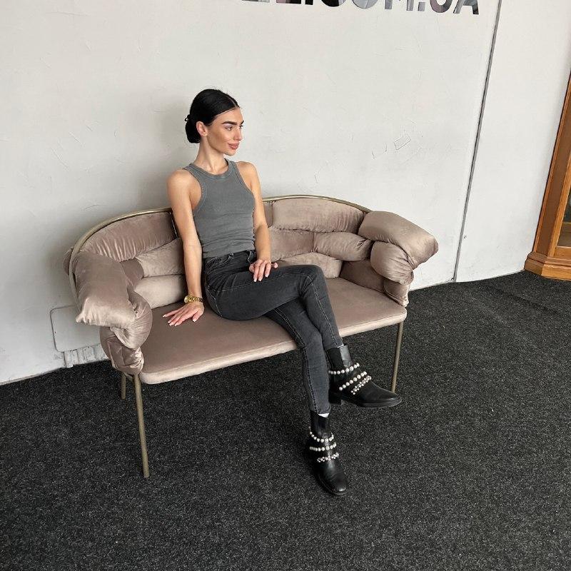 Новий стильний прямий диван, фото 1