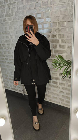 Жіноча чорна куртка з плащівки зі стразами | Весна-літо | Вшитий капюшон | S-XL, фото 1