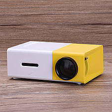 Портативний міні проектор з динаміками LED Projector YG300 кишеньковий проектор (626), фото 4